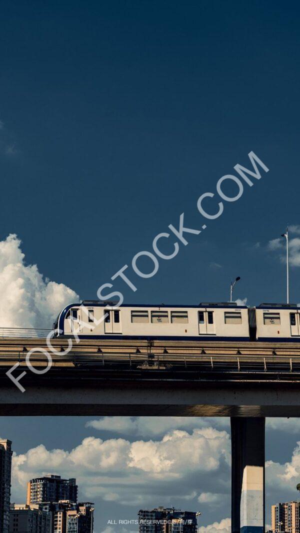 Train On The Clouds